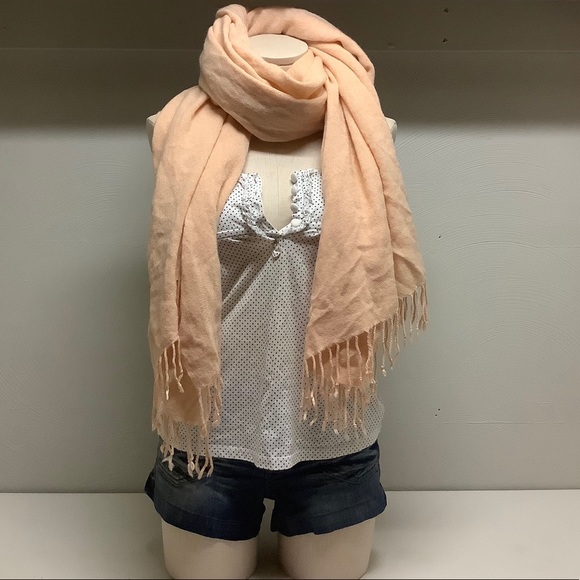 Scarf - Picture 1 of 1